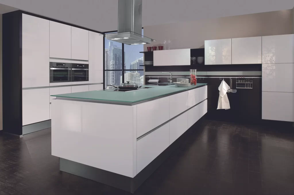 Island Kitchen Design with Quality Built-in Appliances